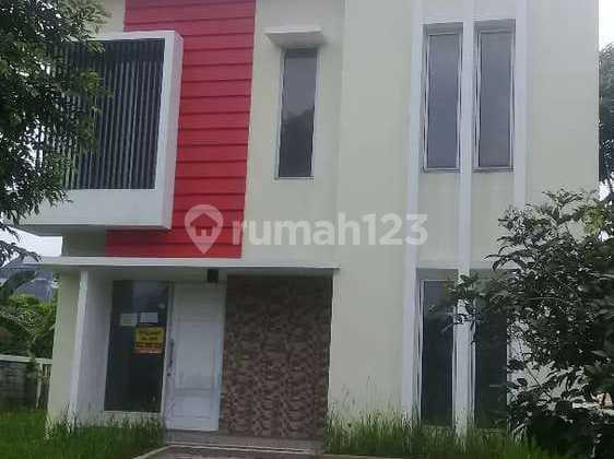 Rumah 2 Lantai Dekat Pintu Tol dan Aeon Mall Unfurnished HGB Klaster England Park Sentul City Bogor