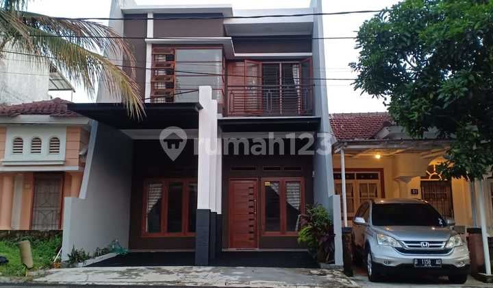 Rumah 2 Lantai Bagus Semi Furnished SHM Taman Udayana Sentul City Bogor