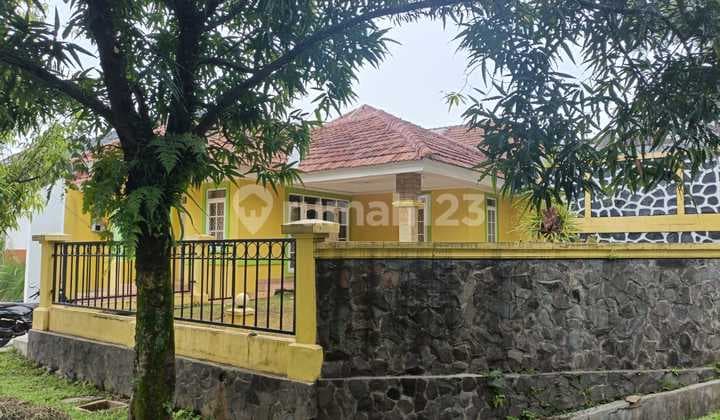 Rumah Hook Laris Buat Kost Kost An Dekat Pusat Wisata dan Bisnis Klaster Taman Venesia Sentul City Bogor