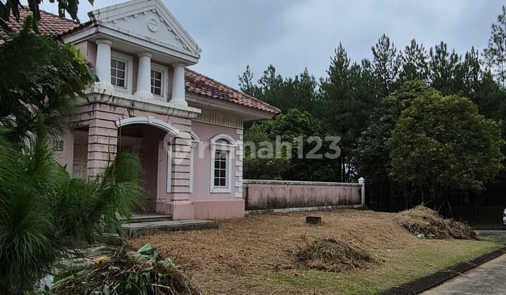 Rumah Hook Dekat Lahan Hijau Dekat Pintu Tol Klaster Taman Yunani Sentul City Bogor