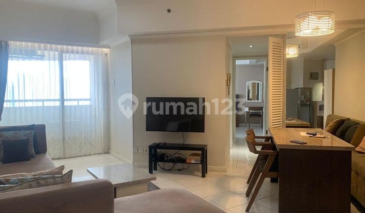Disewakan cepat Apartemen Sudirman Tower Condominium 2 Kamar Tidur langsung pemilik