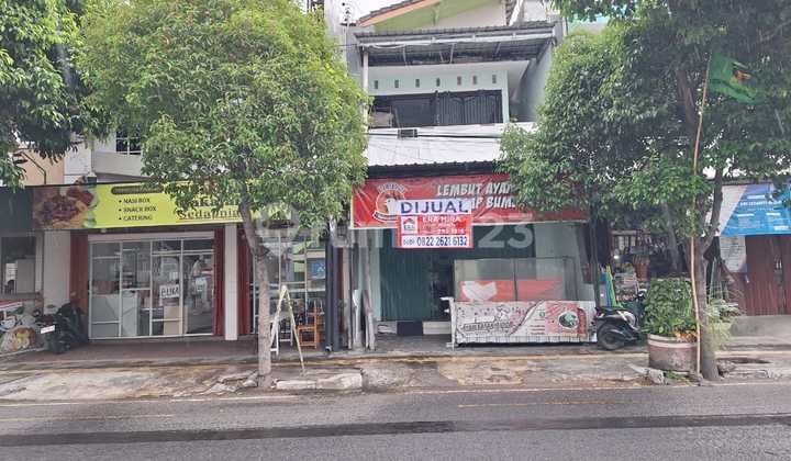 2-Storey House SHM City Center Near Campus and Jogja Palace