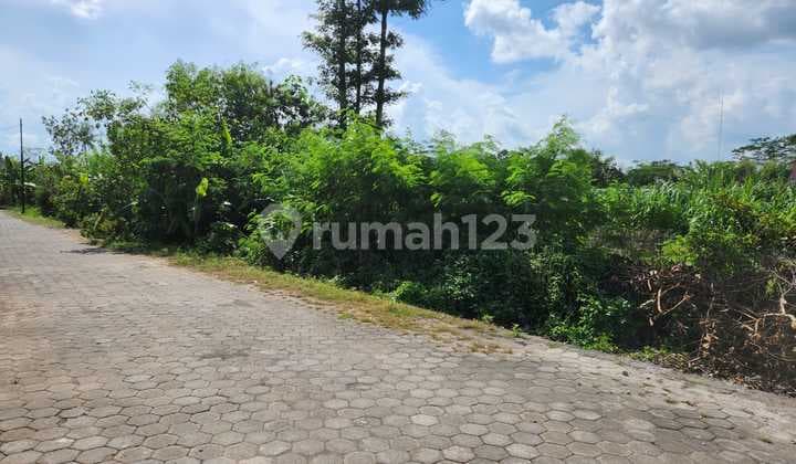 Tanah Hook Dekat Sekolah Dan Kelurahan Sidokarto Godean