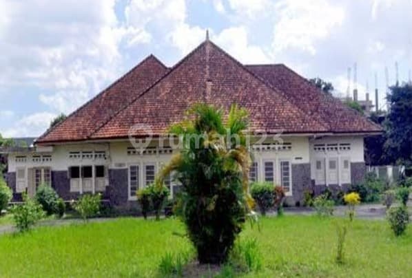 Tanah Ada Rumah Jawa Kuno Siap Pakai di Wirobrajan Yogyakarta