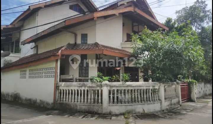 2-story boarding house behind Amplaz, Jl. Laksda Adisucipto, Yogyakarta