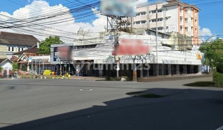 Tanah Ada Bangunan Tengah Kota Area Jetis Yogyakarta
