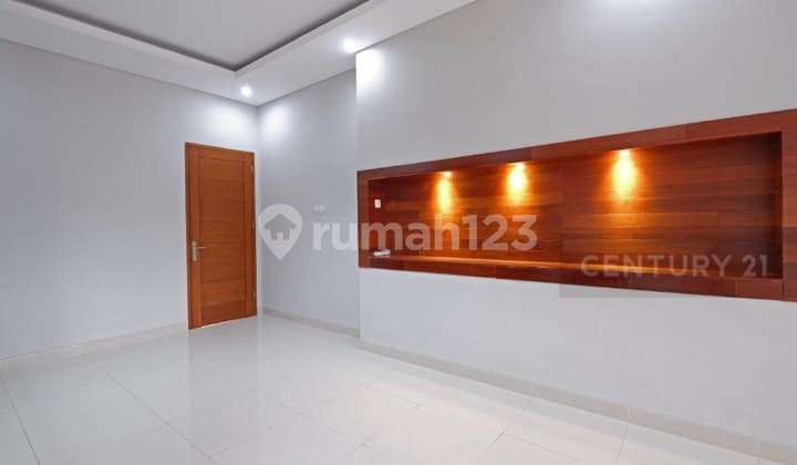 14172 Rumah Etnik Plus Swimpool Sektor 7 Bintaro Jaya