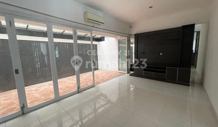 For Sale Furnished House In Cluster At Emerald Bintaro OM16242