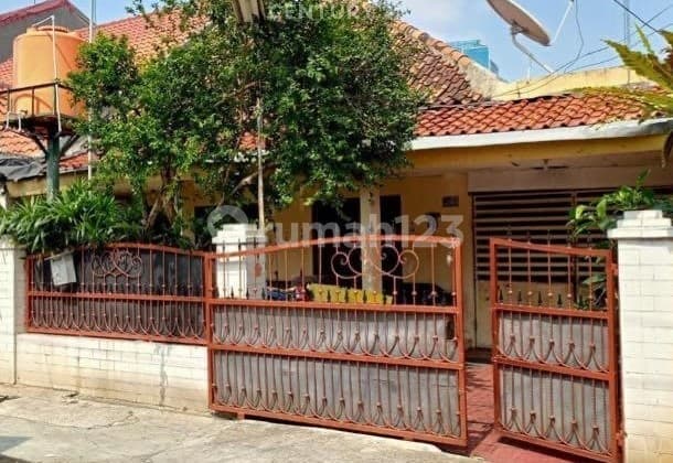 Dijual Rumah Hitung Tanah Di Guntur Setiabudi Jaksel OM13467
