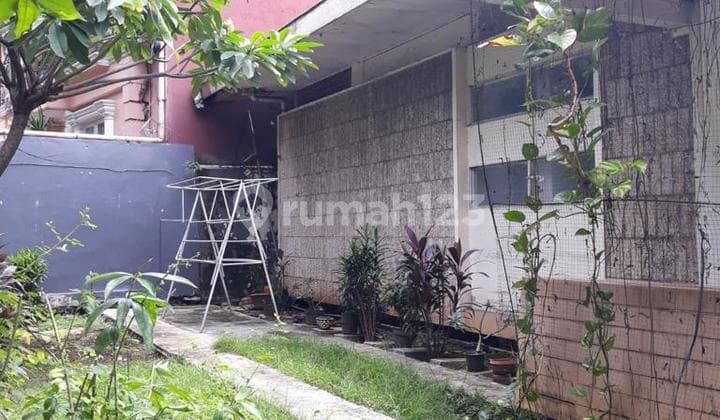 Rumah Bisa Usaha di Kebayoran Baru