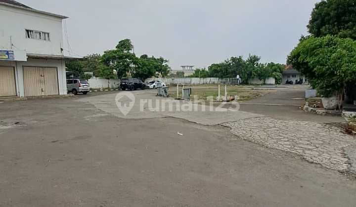 Commercial Land in Tb.Simatupang