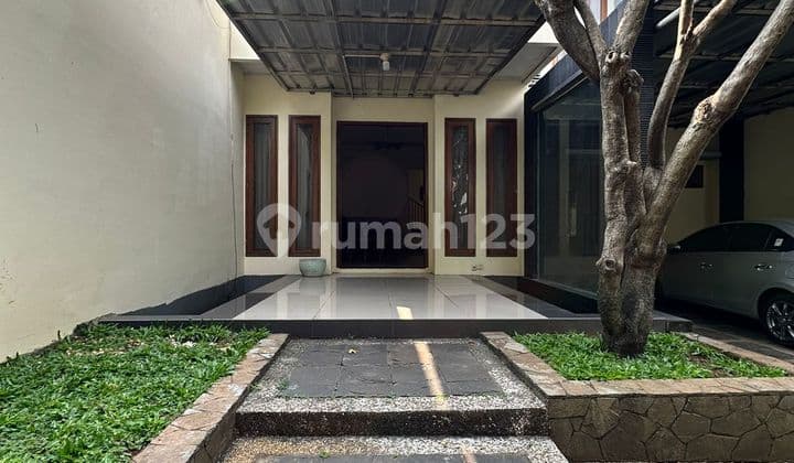 Rumah modern cluster di cipete antasari