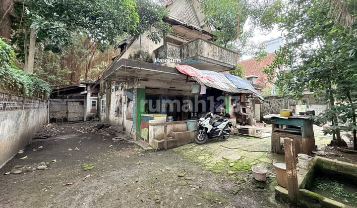Rumah Klasik Hitung Tanah di Menteng