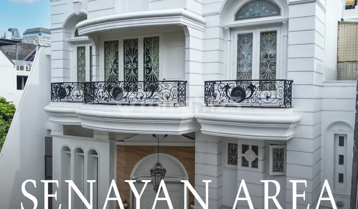 Rumah Eropa modern Davin style di Senayan