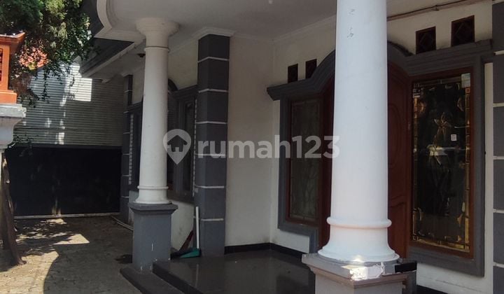 Rumah Tebet untuk Kantor Depan Jalan Besar