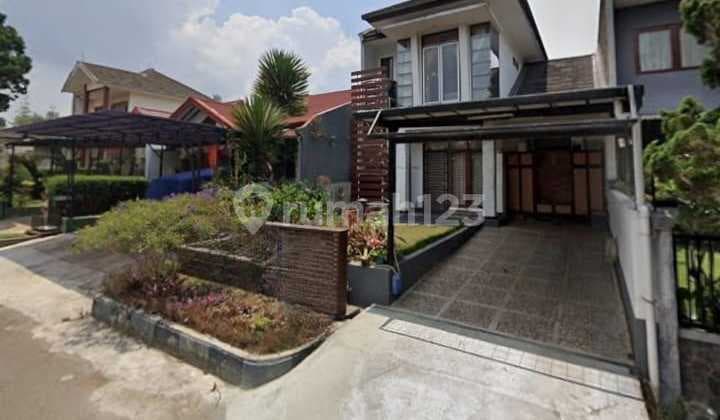 Rumah Bagus Unfurnished SHM Setiabudi, Bandung