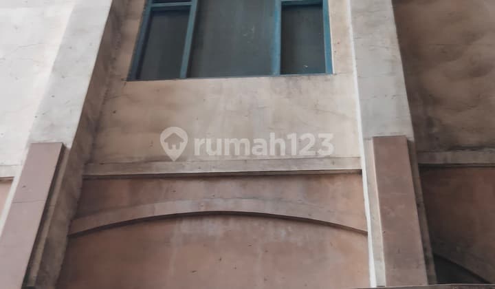 shop house in downtown area Dulatip Sudirman Kebonjati Bandung