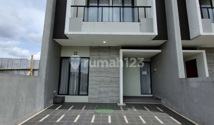 Rumah baru bagus Batununggal Indah bandung