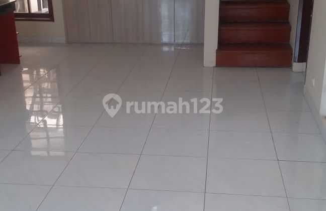 Rumah Bagus Budi Sari Dekat Universitas Bandung