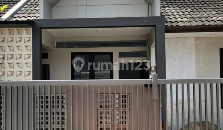 Rumah Baru bagus 70 mtr Taman cibaduyut Indah Bandung