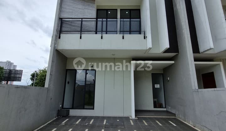 Rumah baru bagus Batununggal Indah Bandung