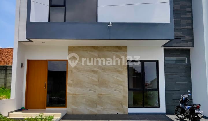 Rumah Baru minimalis Bagus Budi Luhur Cimahi