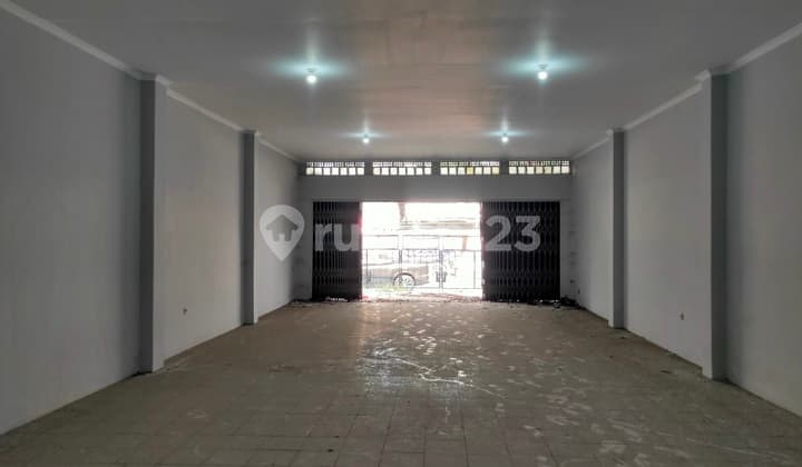 Ruko Bagus 150 m2 SHM ******** Bandung