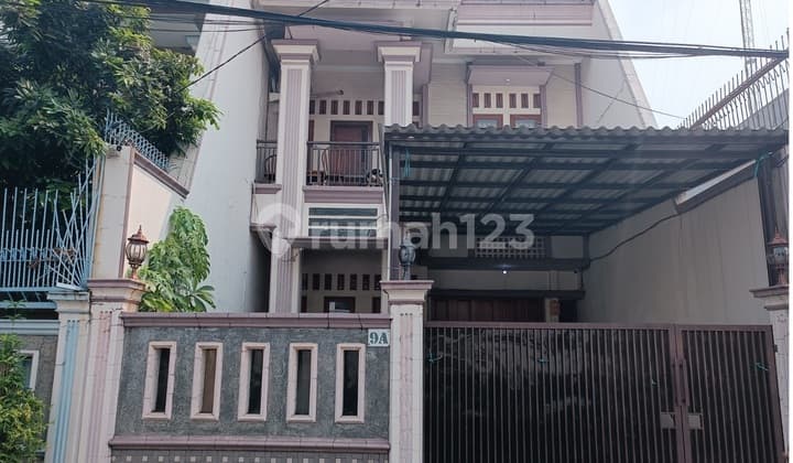 Rumah 2 Lantai Jl Skip Ujung Utan Kayu Matraman Harga Dibawah Pasaran