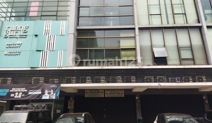 Ruko 3 Lantai di Business Park Tangerang City Babakan Lokasi Strategis