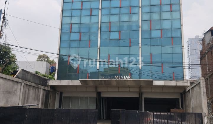 Price Drop: 4-Story Office Building on Jl Ciputat Raya, Kebayoran Lama