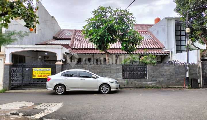 Rumah Murah Taman Gandaria Selatan Cilandak Harga Dibawah Pasaran