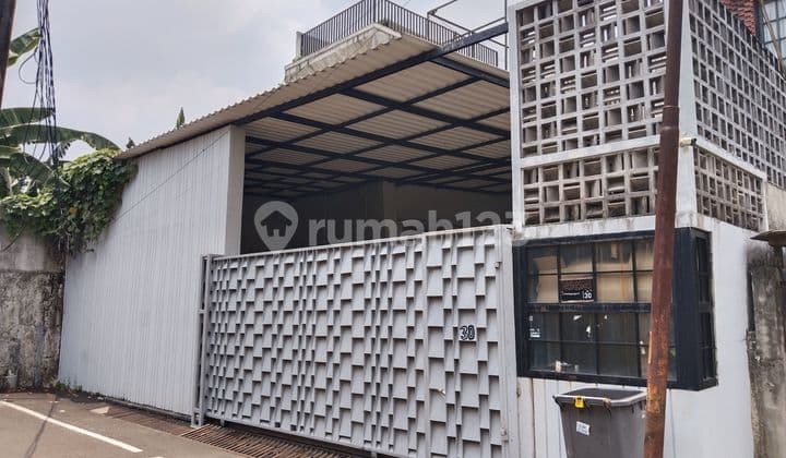 Rumah Luas 490m² Di Jl Perdagangan 6 Bintaro Pesanggrahan Lingkungan Nyaman