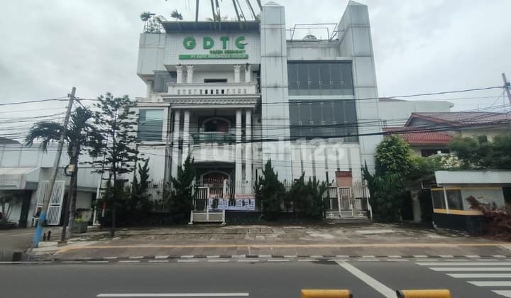 Turun 2 Miliar Gedung Kantor Cempaka Putih Barat Harga Dibawah Pasar