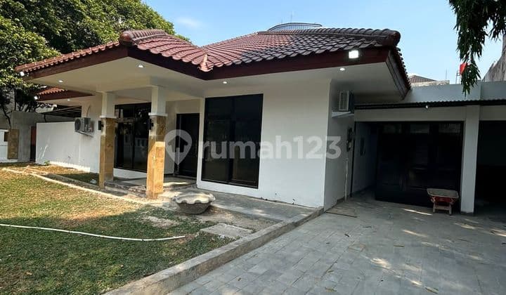 Rumah di Komplek Patra Kuningan Jakarta Selatan, Jakarta Selatan
