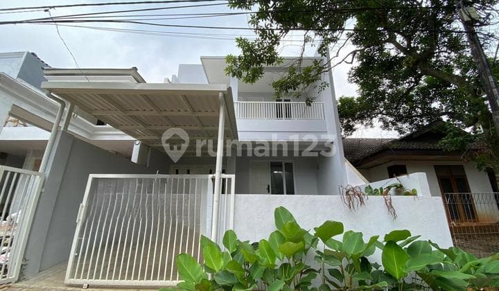 Rumah Brand New di Cinere 2 Lantai 5 Menit ke Tol Desari