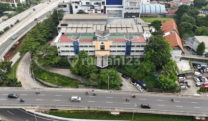 Superblock Komersial Cilandak 3 Lantai Cocok Untuk Sekolah dll
