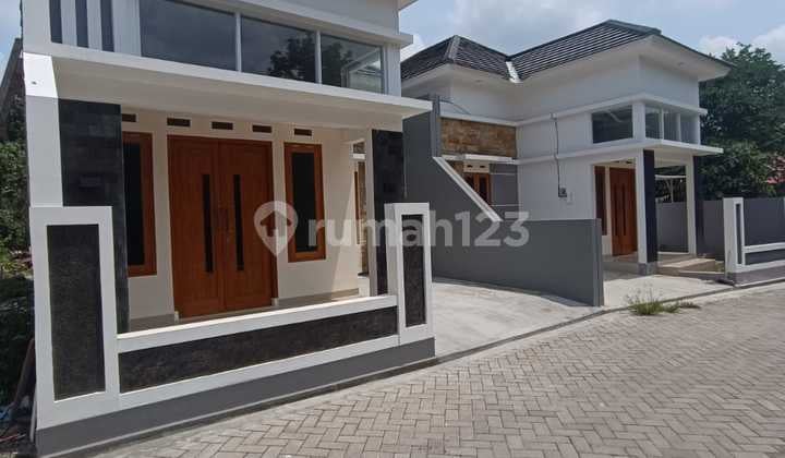 Rumah Baru Dekat Pasar Sleman