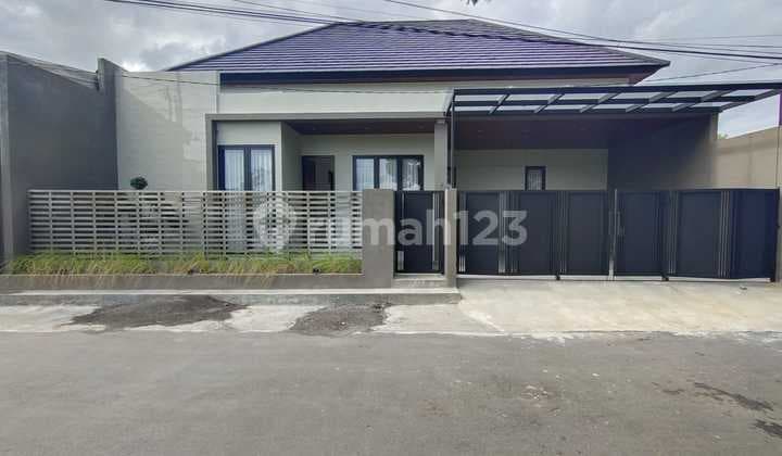 New Ready-to-Occupy House in Purwomartani