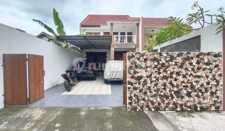 DI JUAL RUMAH MODEL CLASSIC DI CONDONG CATUR