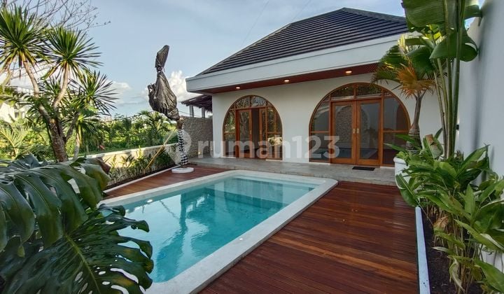 Villa Private Pool Fully Furnished on Palagan Street KM 7.5