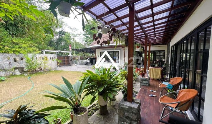 Villa Suasana Pedesaan Asri, Tenang dan Nyaman di Pakem