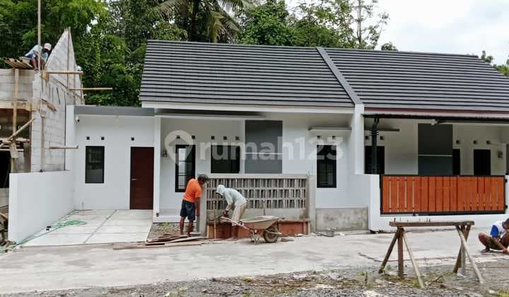 Rumah Baru Dekat Pasar Cebongan