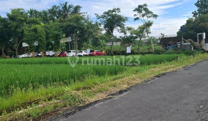 Tanah Super Istimewa Dekat Resto Di Jalan Kaliurang Km 17