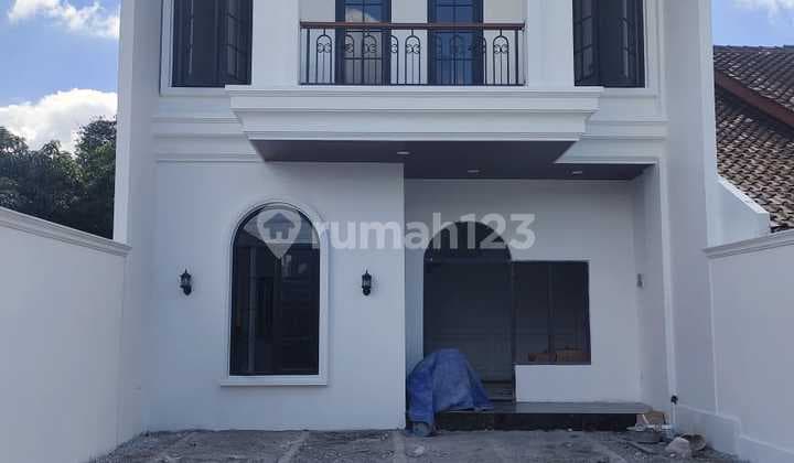 Rumah Cantik Dekat Sekolah Budimulia Di Wedomartani