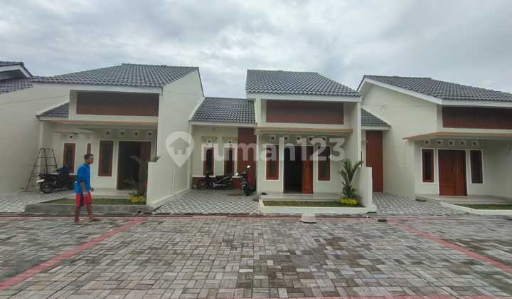 Rumah Cantik Dalam Cluster Di Sambisari Purwomartani