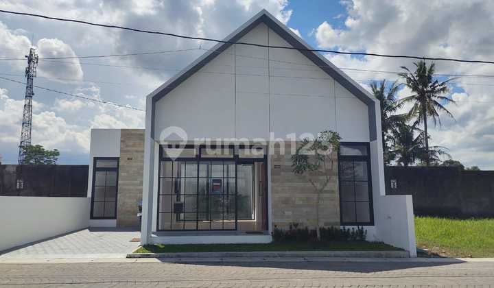 Rumah Baru Siap Huni Di Dalam Perumahan Di Wedomartani