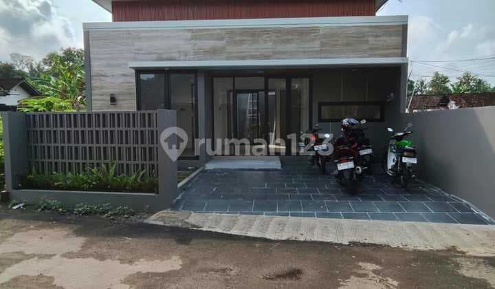 New Ready-to-Occupy House in Caturharjo Area, Sleman
