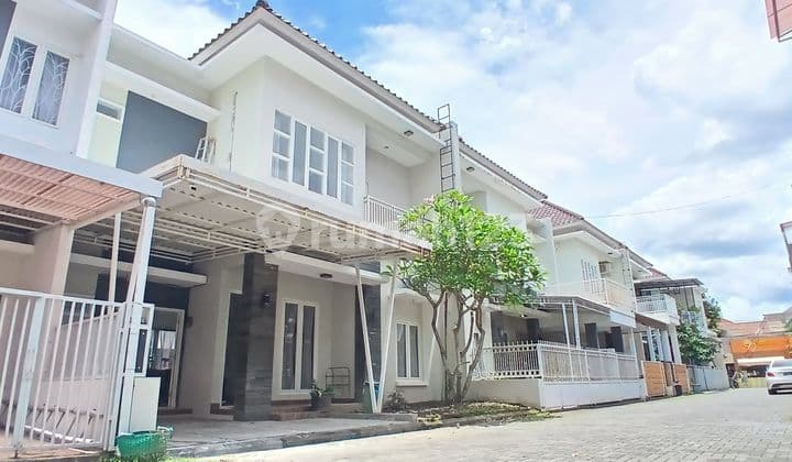 Fully Furnished House Near UII and UGM Campuses on Kaliurang Road