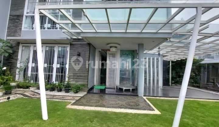 Rumah Minimalis 2 Lantai Furnished SHM Dago Pakar