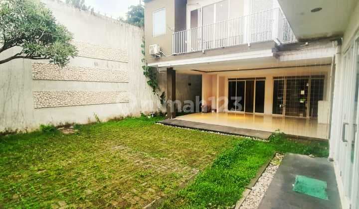 Rumah Kota Baru Parahyangan Larang Tapa Mewah